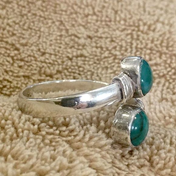 VINTAGE Green Turquoise Sterling Silver Bypass Ring Sz 9.5 - Picture 4 of 8